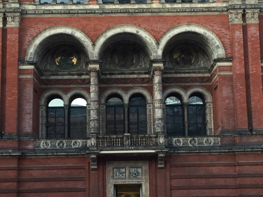 Victoria and Albert Museum: Highlights Tour