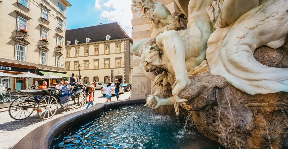 Vienna: Guided Walking Tour of City Center Highlights