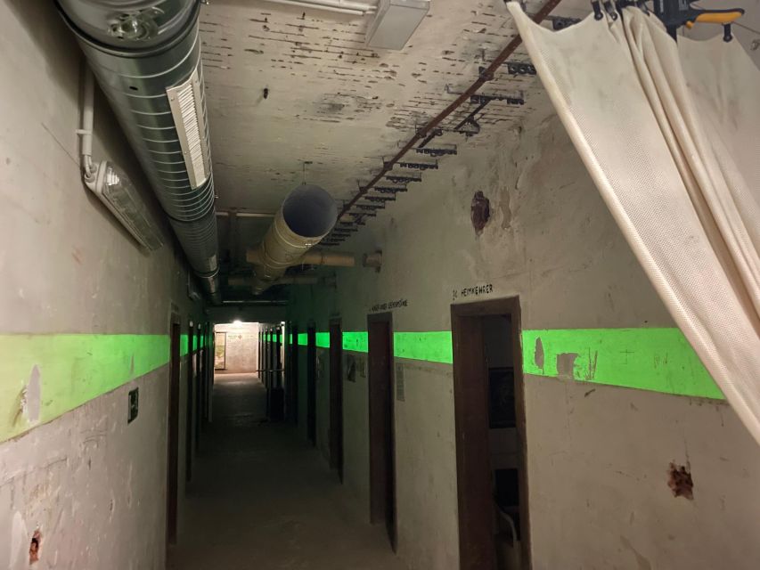 Vienna: Underground WWII Bunker Ticket and Guided Tour