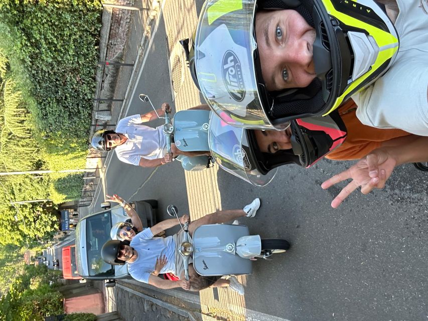 Vintage Vespa Tour Along Lake Como