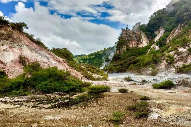 Volcanic Rotorua Day Trip From Auckland - Meeting and Pickup Details