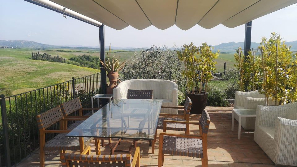 Volterra: Private Picnic in the Tuscan Countryside - Location and Setting