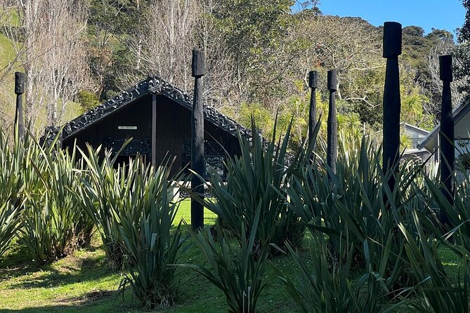 Waiheke Island History and Heritage Tour