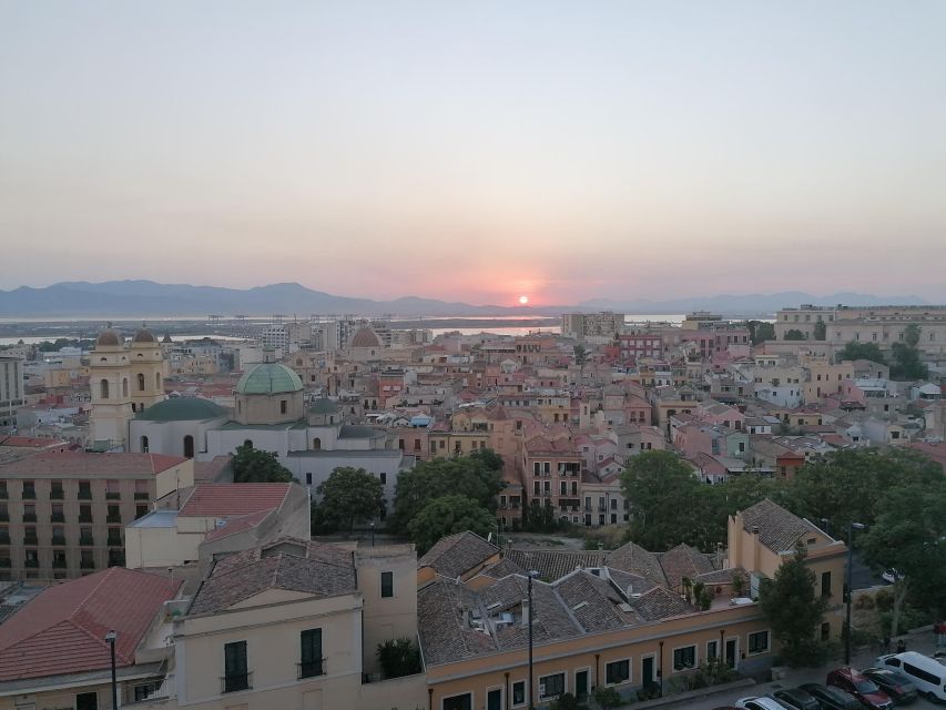 Walking Tour Cagliari – Visit Castello