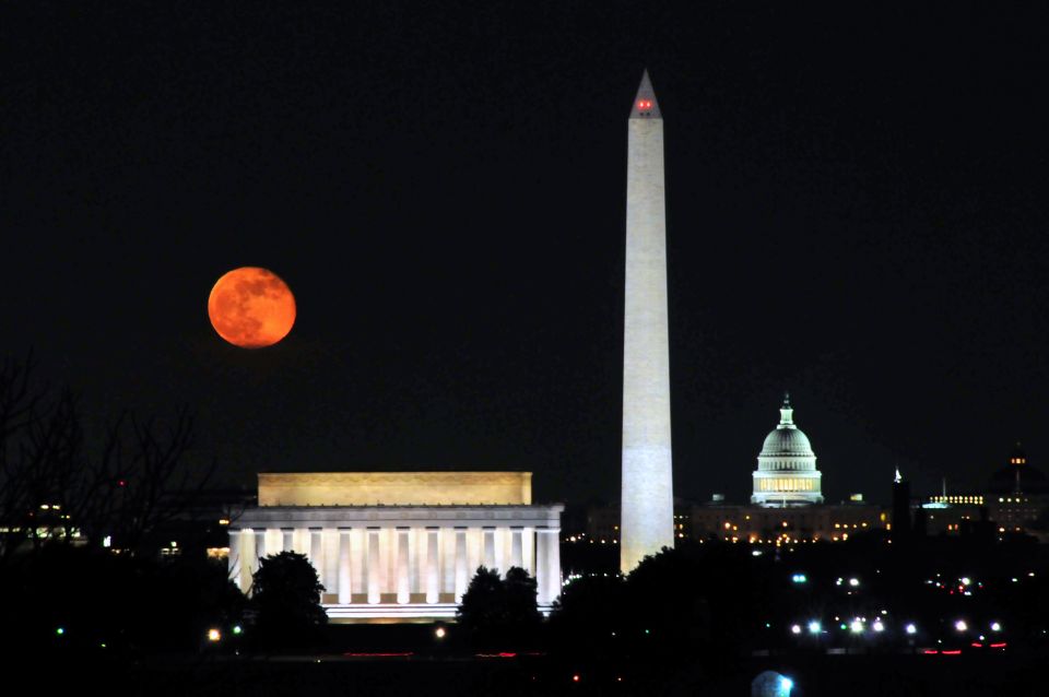 Washington, DC: Monuments and Memorials Photography Lesson