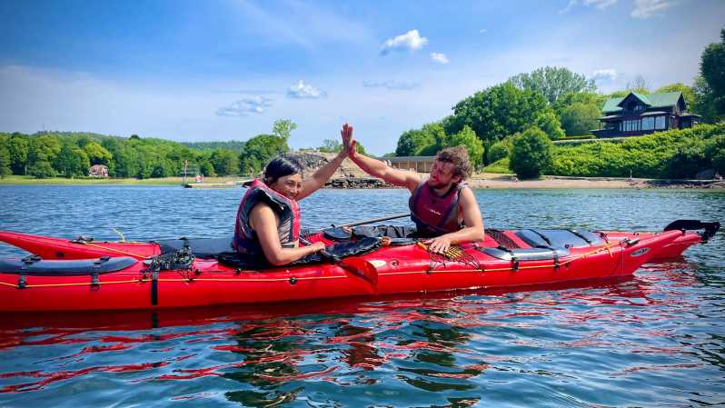 West Sweden: Calm – Basic Kayak Course