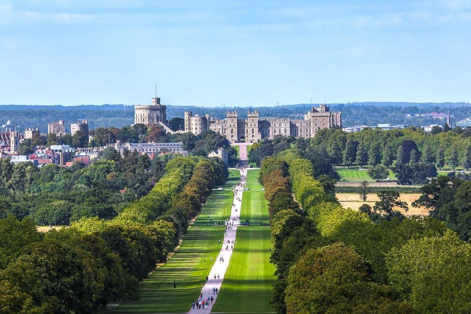 Windsor Castle & Hampton Court Tour - Overview of the Tour