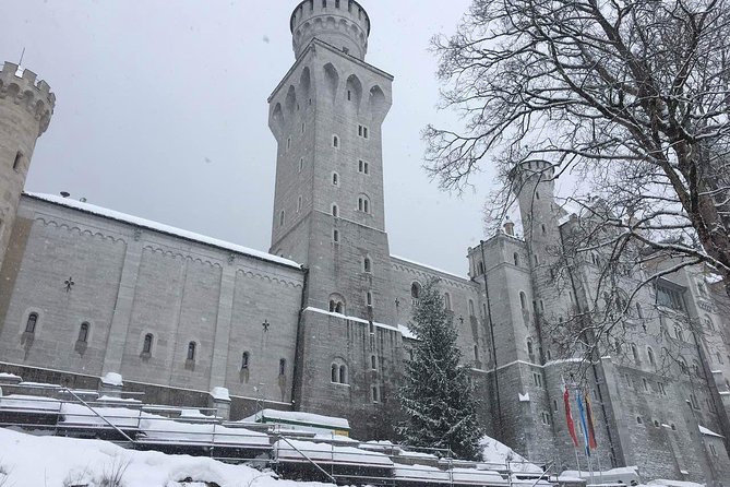 Wintertour to Neuschwanstein Castle From Munich