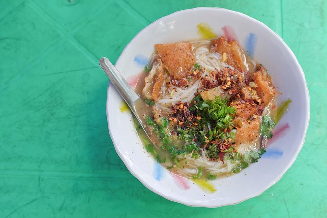 Yangon Evening Street Food and Market Walking Tour - Tour Overview