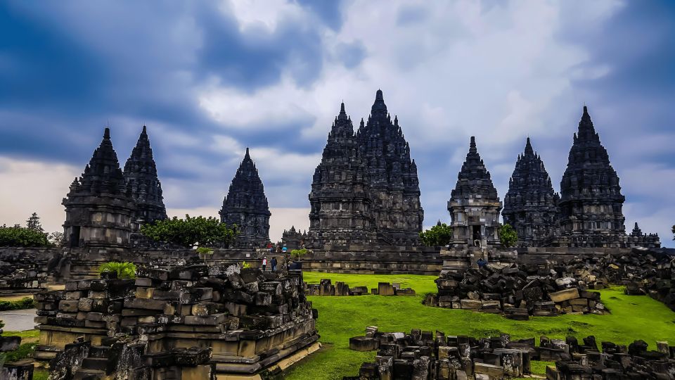 Yogyakarta: Jomblang Cave& Prambanan Sunset With Local Guide