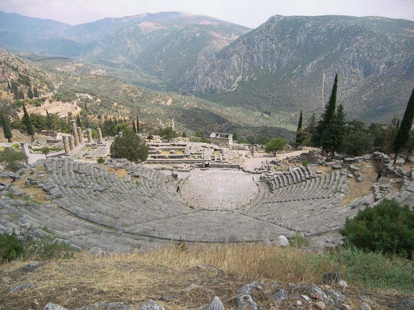 2 Days Spanish Guided Tour in Delphi and Meteora - Key Points