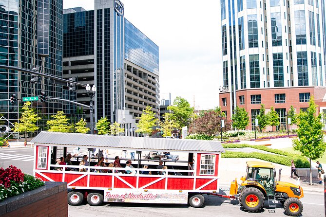 2 Hour Narrated Sightseeing Tractor Tour of Nashville - Highlights of the Tour