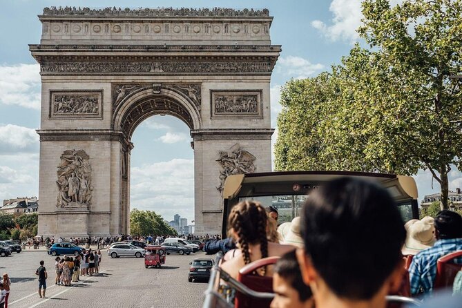 2 Hours Paris Private Tour in Vintage Citroën DS With Open Roof - Key Points