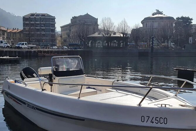 1 Hour Boat Rental Without License 40hp Engine on Lake Como - Meeting Point