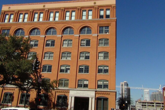 1-Hour JFK Assassination Walking Tour - Tour Logistics and Duration