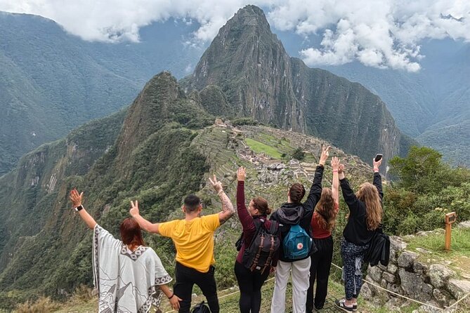 2-Day Guided Tour to Machu Picchu by Train - Itinerary Highlights