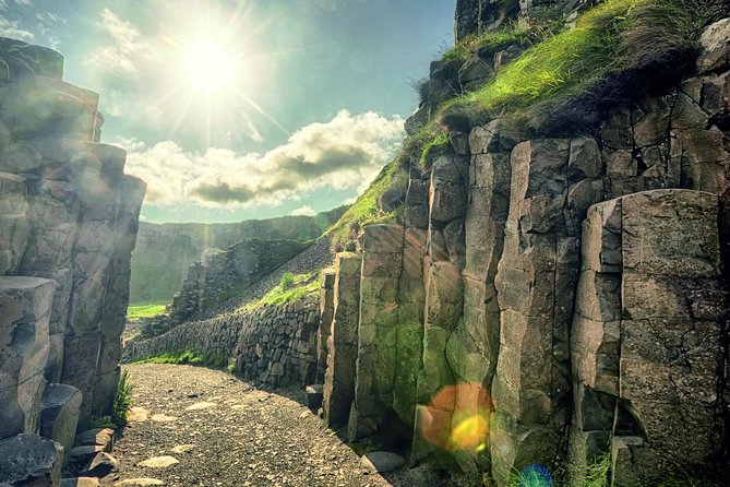 2-Day Northern Ireland Tour From Dublin Including Belfast and Giants Causeway - Exploring Belfast