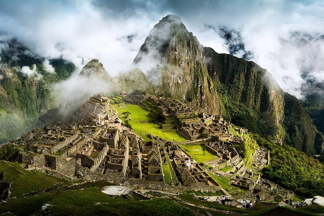 2 Day - Tour to Machu Picchu From Cusco - Group Service - Accommodations Provided