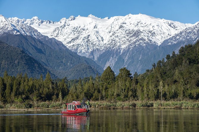 2-Hour Scenic Cruise in Lake Mapourika - Experience the Kiwi Conservation Area