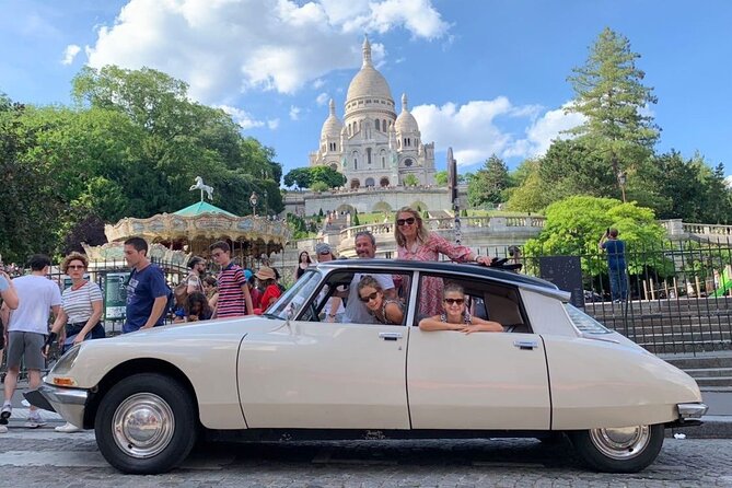 2 Hours Paris Private Tour in Vintage Citroën DS With Open Roof - Vintage Citroën DS Ride