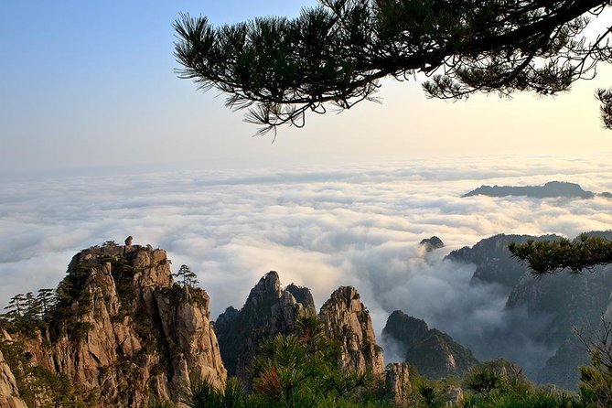 3-Day Private Huangshan Tour: Hongcun Village & Overnight on Mt Huangshan - Exploring Hongcun Village