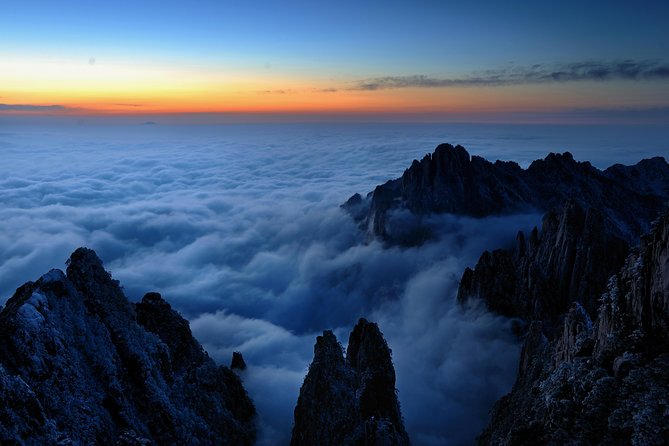3-Day Yellow Mountains, Hongcun Village and Tunxi Ancient Street Private Tour - Accommodation and Transportation