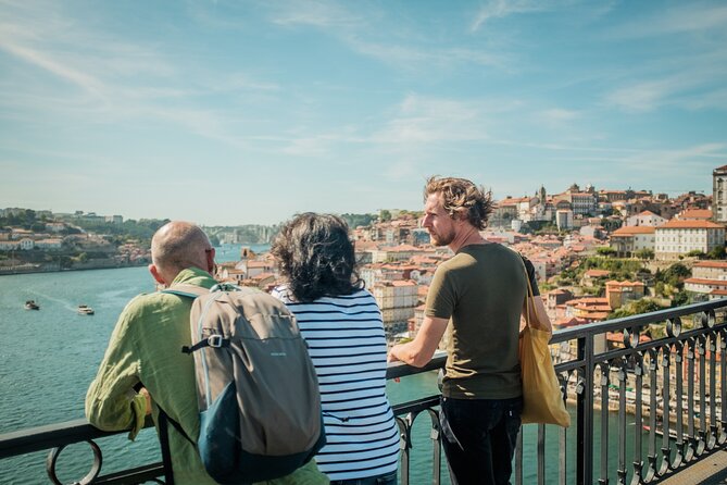 3-Hour Private Guided Walking Tour of the BEST of Porto - Meeting and Pickup