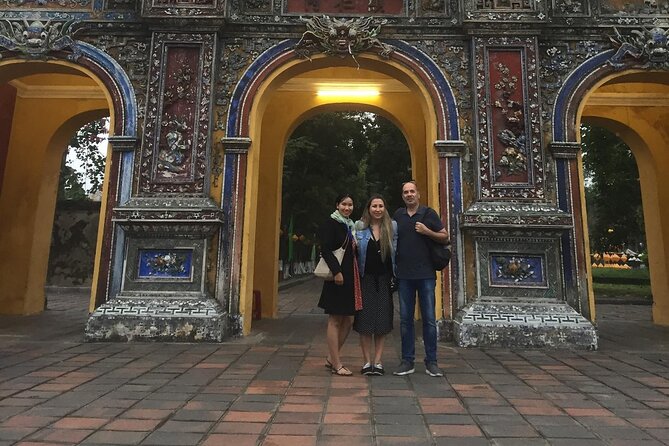 3-Hours Hue Imperial Walking Tour With Guide - Meeting and End Points