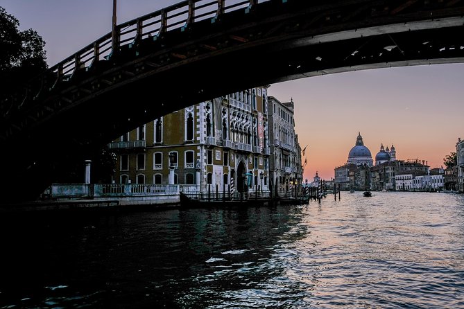 3 Hours Private Original Venice Photo Walk - Unique Photography Opportunities