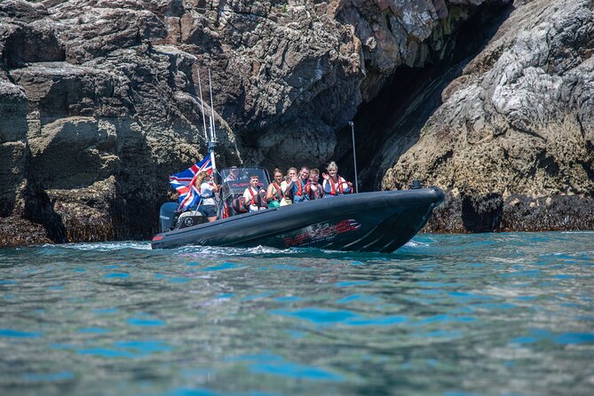 30-Minute Raptor RIB Ride Activity in Torquay - Included Essentials