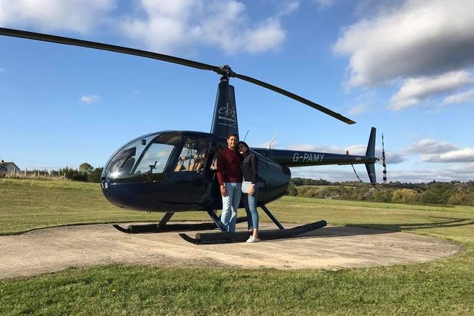 35 Minute London Sightseeing Flight for 2 With Champagne - Inclusions and Highlights