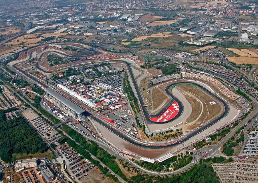 45 Minutes - Formula 1 Circuit & Coastline Tourist Flight - Experience & Itinerary