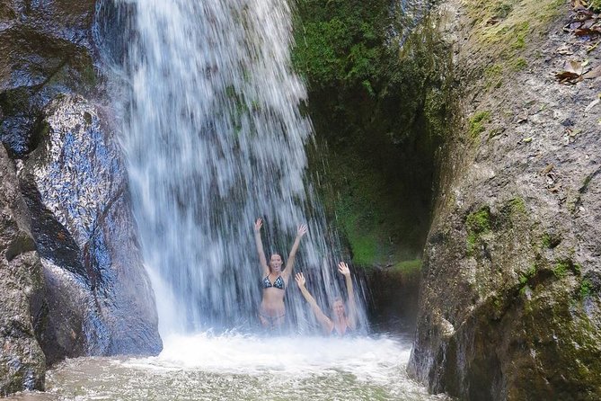 4x4 Happy Jungle Booze Cruise - Whats Included?