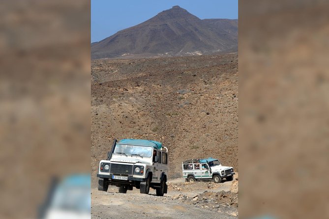 4x4 Jeep Safari Tour in Cofete Beach and Villa Winter - Volcanic Landscape Exploration