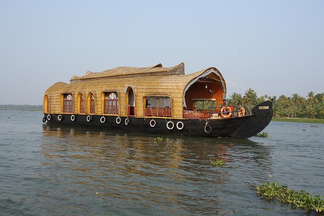 5 Days Kerala Tour Package - Private Tour With Exclusive Houseboat Stay - Customizable Itinerary