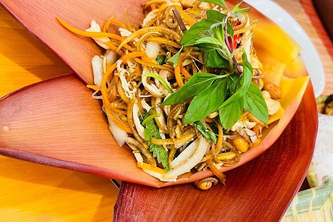 5 Dishes Cooking Class With Market Trip in Da Nang - Meeting and Pickup Details