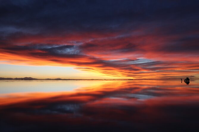 5-Hour Uyuni Salt Flat Tour Stargazing and Sunset/Sunrise In Group - Inclusions and Amenities