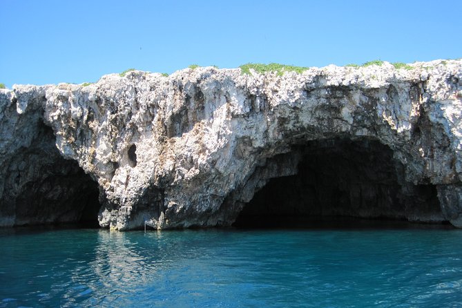 Adventurous Blue and Green Cave Group Tour - Inclusions and Amenities