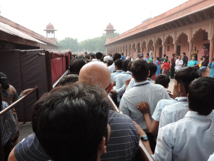 Agra: Taj Mahal Jump the Queue Entrance Ticket - Experience Overview