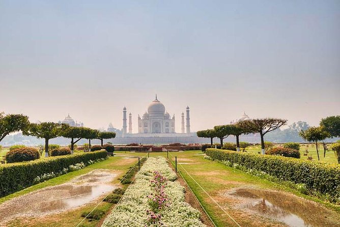 Agra Taj Mahal Tour in Same Day Returns - Key Attractions to Visit