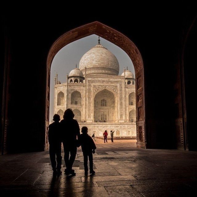 Agra: Tuk Tuk Taj Mahal & City Center Tour - Itinerary and Main Stops