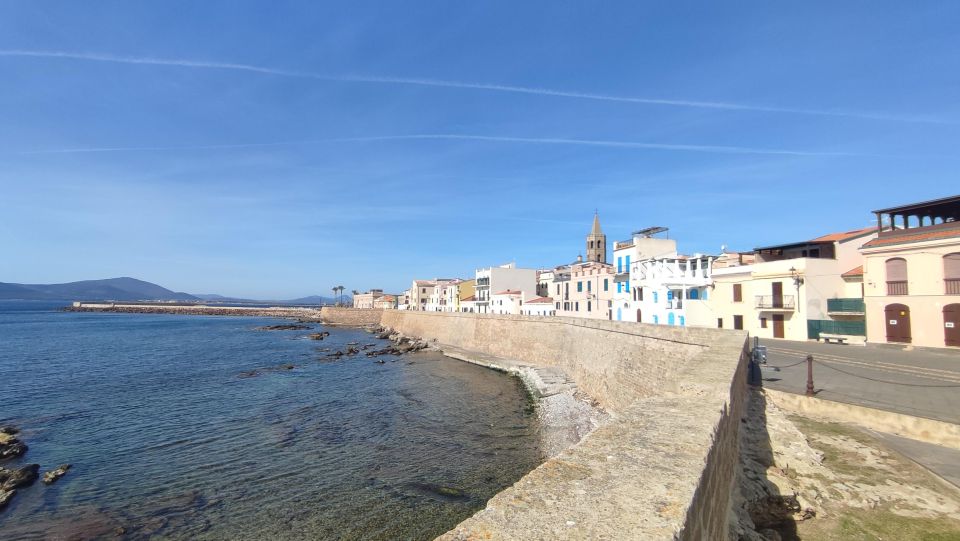 Alghero Walking Tour With Local Guide - Itinerary and Main Stops