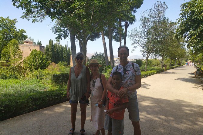 Alhambra: Private Tour for Families - Additional Tickets