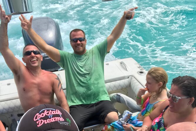 All Inclusive 4- Hours Private Charter - Pickup and Meeting Details