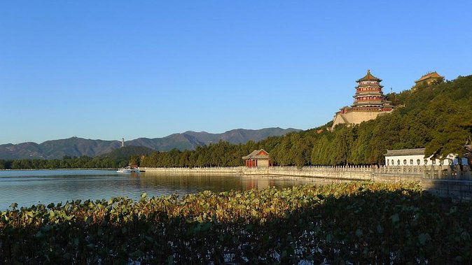 All Inclusive Mutianyu Great Wall and Summer Palace Private Day Tour - Mutianyu Great Wall