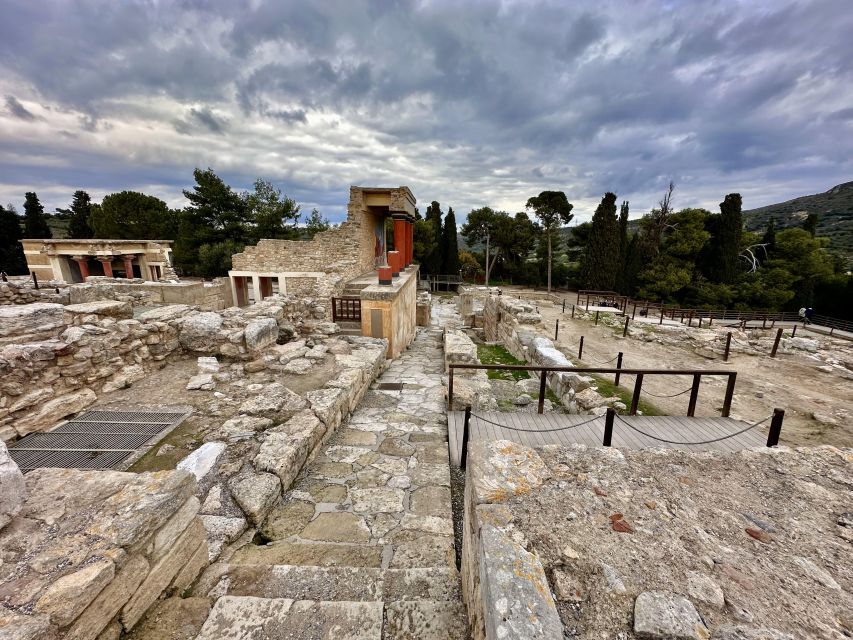 All Year Tour to Knossos Palace & Heraklion - Itinerary Details