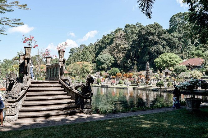 Amazing Private Tour: Lempuyang Temple, Tirta Gangga, Tukad Cepung Waterfall - Pickup Information and Logistics