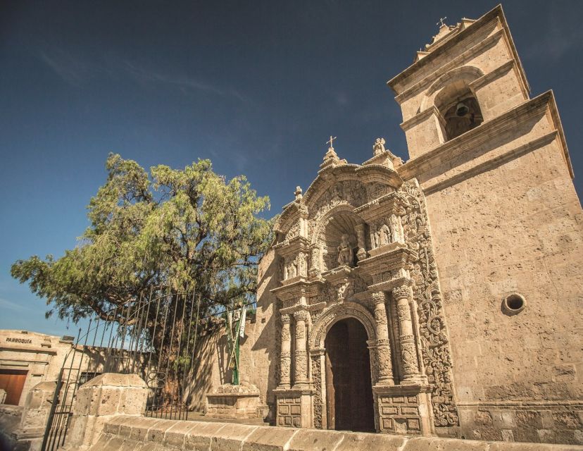 Arequipa: Private City Tour and Santa Catalina Monastery - Itinerary Highlights