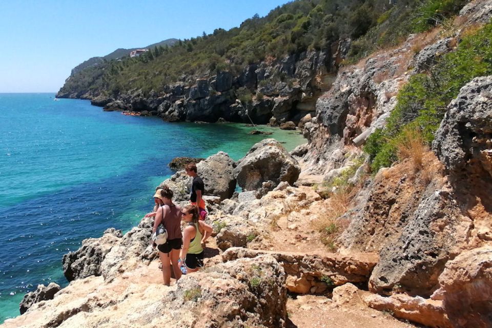 Arrábida: Beach, Nature & History - Tour Guide and Group Size