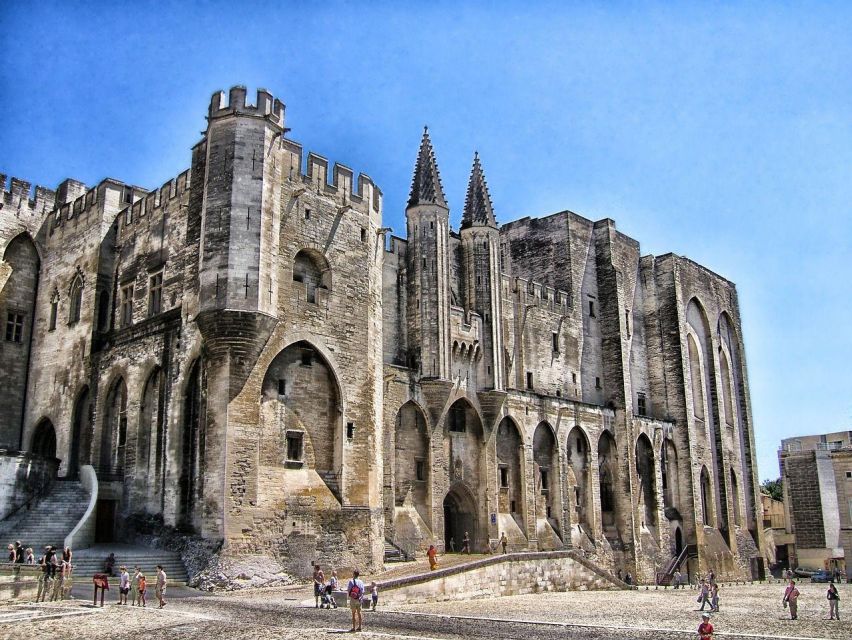 Avignon: Private Guided Walking Tour - Tour Experience